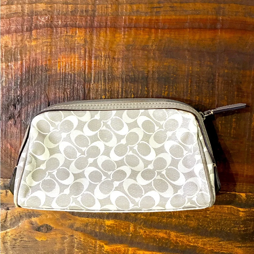 Coach grey coated signature C makeup Bag Back to school college prep